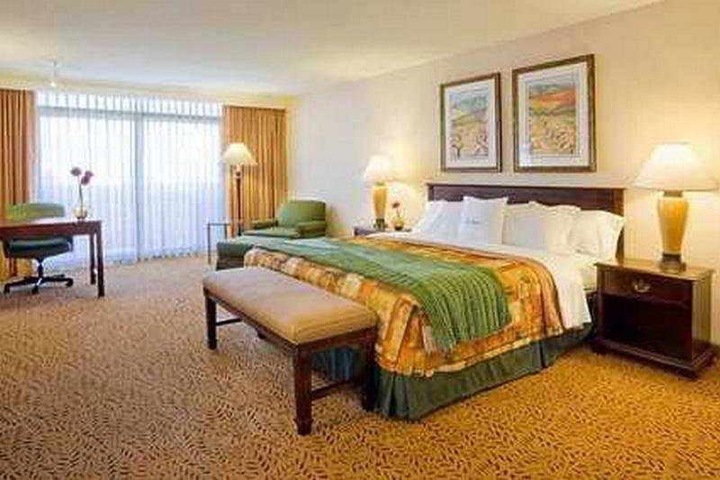 Doubletree By Hilton San Jose Ξενοδοχείο Δωμάτιο φωτογραφία